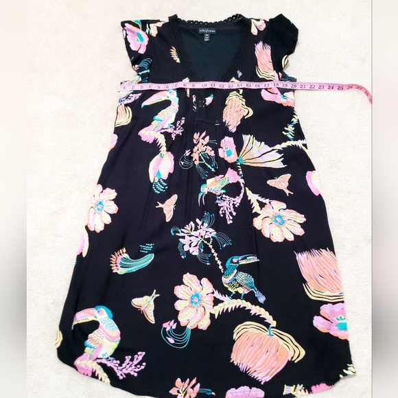 Womans Colorful Dress with Tropical Print Has Pockets Size M Beach Vacation CUTE - Picture 11 of 12